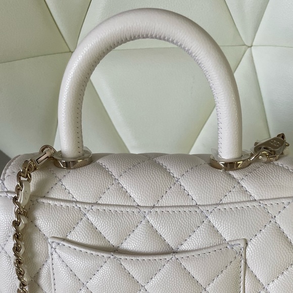 Chanel Coco Handle Extra Mini Bag White Caviar Leather LGHW. - Picture 7 of 14
